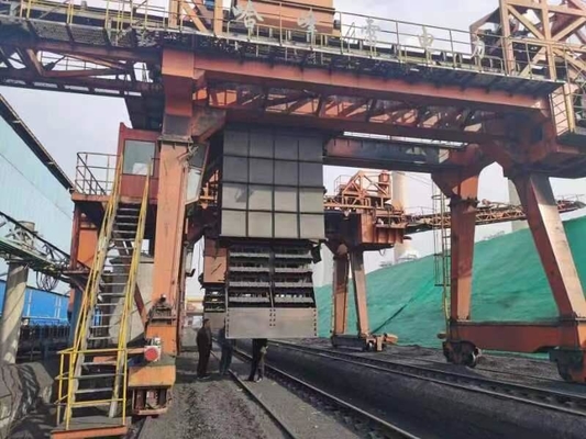 Descarregador da cubeta de corrente para o descarregamento da pedra calcária do Railcar