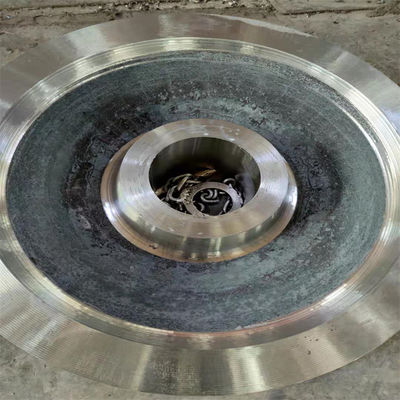 Grande parte de aço forjada que faz à máquina fazer à máquina resistente da roda do aço do guia
